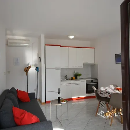 Apartments Near The Beach, With Terraces And Seaview At House B. Mošćenička Draga Exterior foto