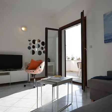 Apartments Near The Beach, With Terraces And Seaview At House B. Mošćenička Draga Exterior foto